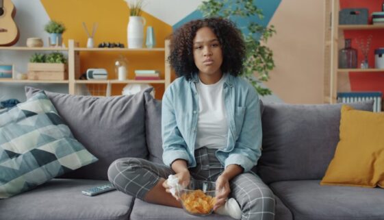 Jak zapanować nad emocjami w pracy - praktyczne techniki regulacji emocjonalnej