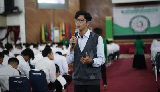 Zwiększanie pewności siebie w wystąpieniach publicznych - praktyczne ćwiczenia